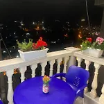 Sinani شقة ساراندا