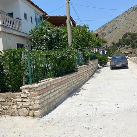 Sinani Apartment